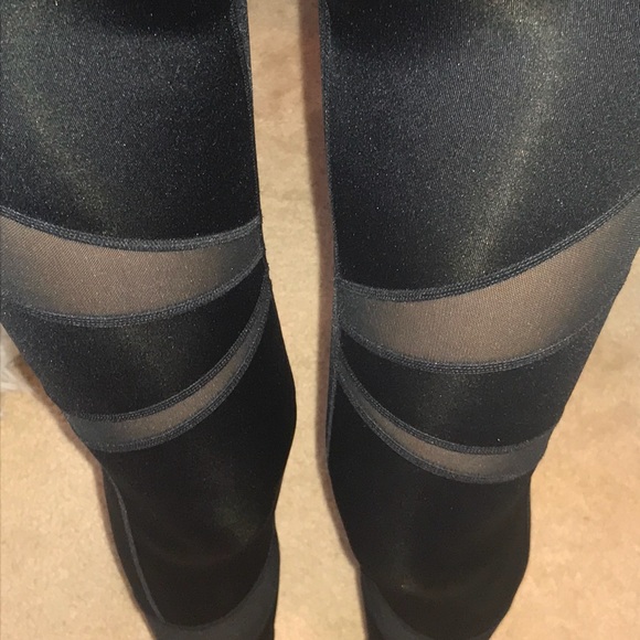 Z by Zella Black Workout Leggings - Picture 4 of 5